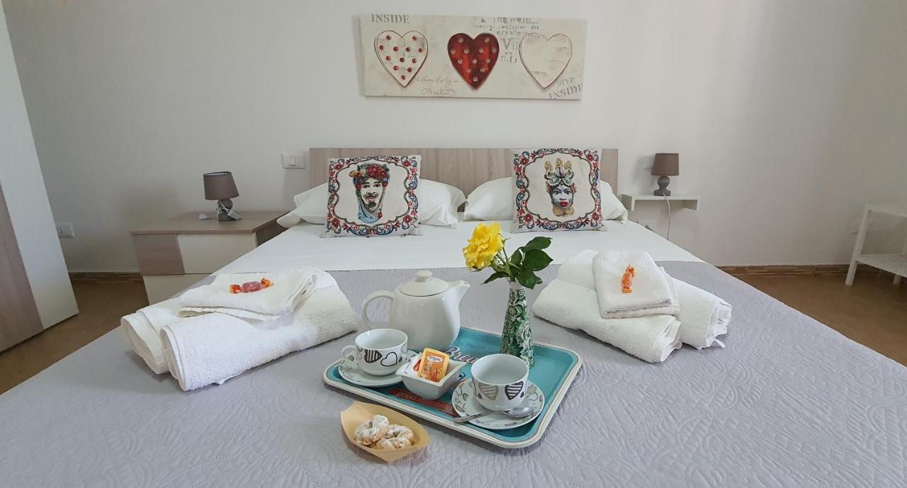A Casa Di Coso B&B マルサラ エクステリア 写真